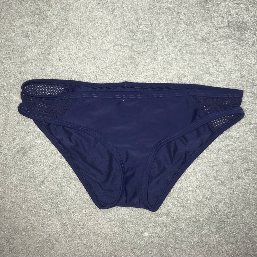 Bikini bottoms